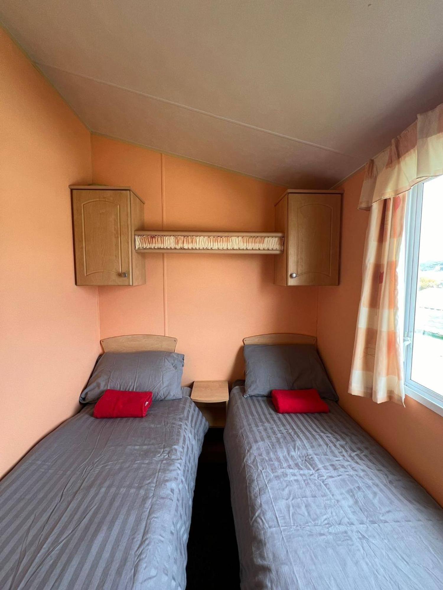 Spacious 2 Bedroomed Mobile Home Aberystwyth Exteriör bild